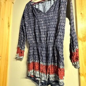 Lilka Navy and Red Patterned Blouse